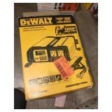 DeWalt 1000w Power Inverter