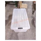 Large Clear Tote w Snap On Lid