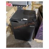 Magic Chef 2.6cu.ft Compact Refrigerator