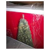 Home Accents Holiday 6 5ft pre lit Christmas tree