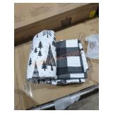 Levtex Home Reversible Quilt Twin/Twin XL