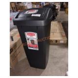 Rubbermaid 12.5 Gal Swing Top Trash Can