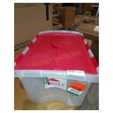 Sterilite tote with flip lid