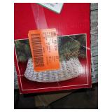 Home Accents Holiday 42in Rattan tree collar