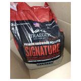 Traeger hardwood pellets 20lbs