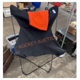 Vintage folding chair with 2 covers