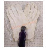 Vintage ladies gloves and purple glass bottle