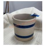 Vintage Roseville Ransbottom pottery crock