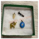 Vintage pendant lot