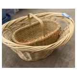 Basket  lot