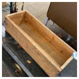 Vintage wooden box 2