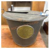 Antique Universal No.4 Bread maker bucket