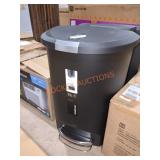 Simplehuman 13.2 gal step trash can