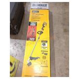 DeWalt 17" attachment capsule string trimmer