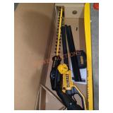 DeWalt 20v 22" Pole Hedge Trimmer