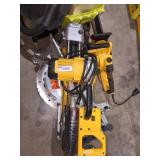 DeWalt 12" sliding double bevel compund miter saw