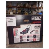 Honda Gas Walk Behind Self Propelled Mower
