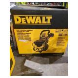 DeWalt 3300psi 2.4gpm Gas Pressure Washer