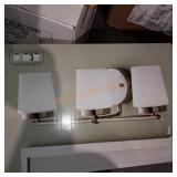 Hampton bay Jackson Park 3 light vanity fixture