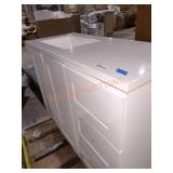 42.5" x 19" x 35.5" bathroom vanity/sink