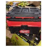 Milwaukee M18 2.5Gal Wet/Dry Vacuum