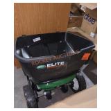 Scotts Elite Spreader