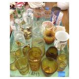 Vintage drinking glass tray lot