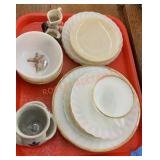 Vintage glassware tray lot