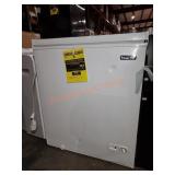 Magic Chef 5 cu ft Chest Freezer