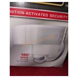 Defiant Wired Motion Detection Security Light