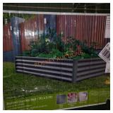 Raised garden bed 7x3.5 ft