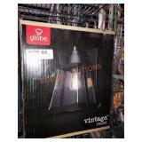 Globe Vintage Outdoor Wall Mount Light