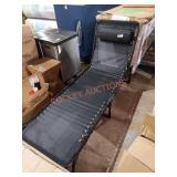 Veikous Fold-Out Sling Lawn/Beach Chair