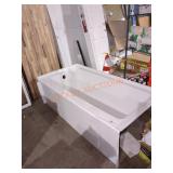 Delta 60"x30"x18" Bathtub