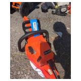 Echo 14" 30.5cc Gas 2 Stroke Chainsaw