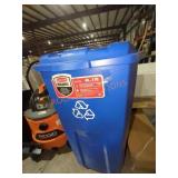 Rubbermaid Roughneck 45 Gal. Trash Container