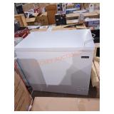 Magic Chef chest freezer 7.0 cu feet white