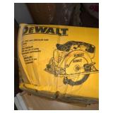 DeWalt 20V 6-1/2" Circular Saw