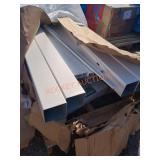 Mixed Viny Gate/Post Skid Lot