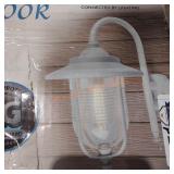 Lute old Saybrook 9in wall lantern