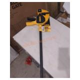 DeWalt 24" Extra Large Trigger Camp