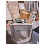Gray Plastic anvil wheelbarrow