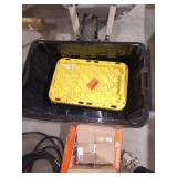 HDX 7 gal with lid and 2 HDX 27 Gal no lids