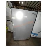 Magic Chef 3.3 cu. ft. Mini Fridge