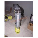 Ryobi one + 18v LED workbench light