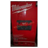 Milwaukee 2 gallon wet dry vacuum