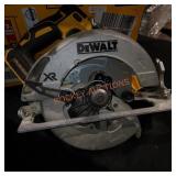Dewalt 20v 7 1/4in  circular saw
