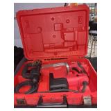 Milwaukee SDS-MAX Demolition Hammer