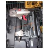 Porter Cable 18 ga 1-1/2 in narrow crown stapler