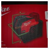 Milwaukee m12 3622-20 laser level tool